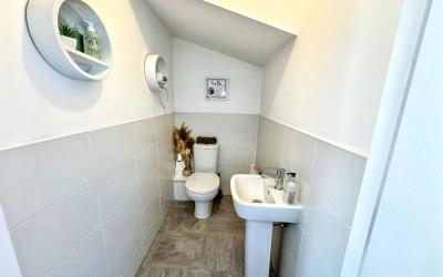 Gallery 02
